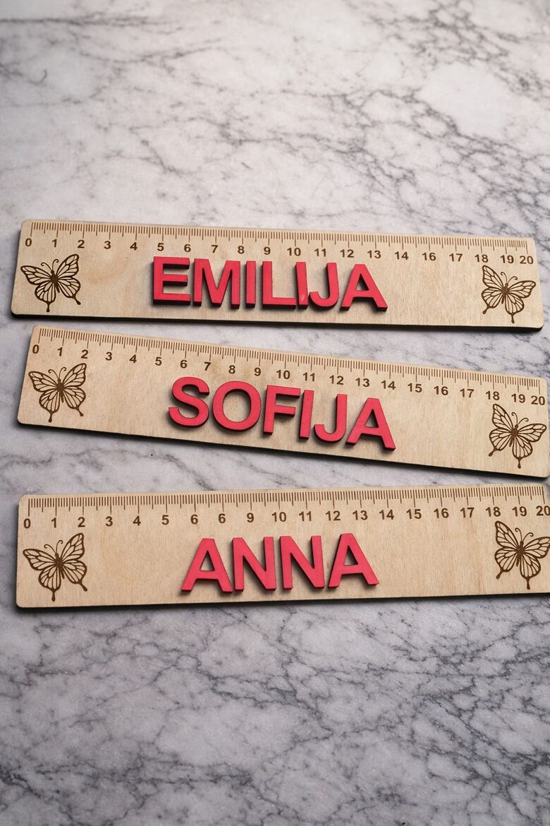 Personalizēts lineāls 20CM